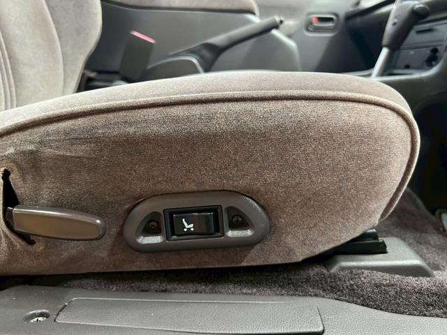 運転席前後パワーシート！動作ＯＫ！