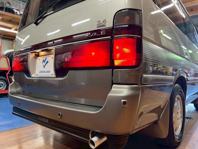 各部コーナーに傷や凹みなし！