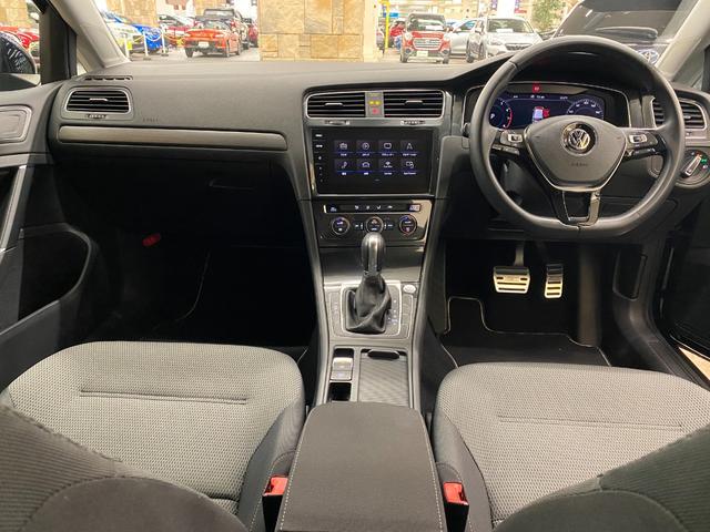 VOLKSWAGEN GOLF TSI COMFORTLINE TECH EDITION