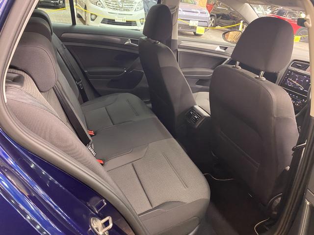 VOLKSWAGEN GOLF TSI COMFORTLINE TECH EDITION