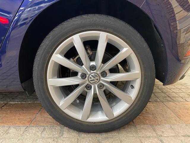 VOLKSWAGEN GOLF TSI COMFORTLINE TECH EDITION