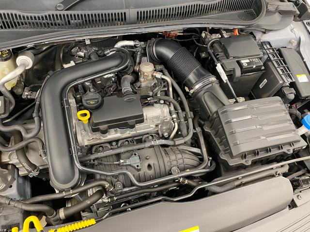 VOLKSWAGEN POLO TSI ACTIVE