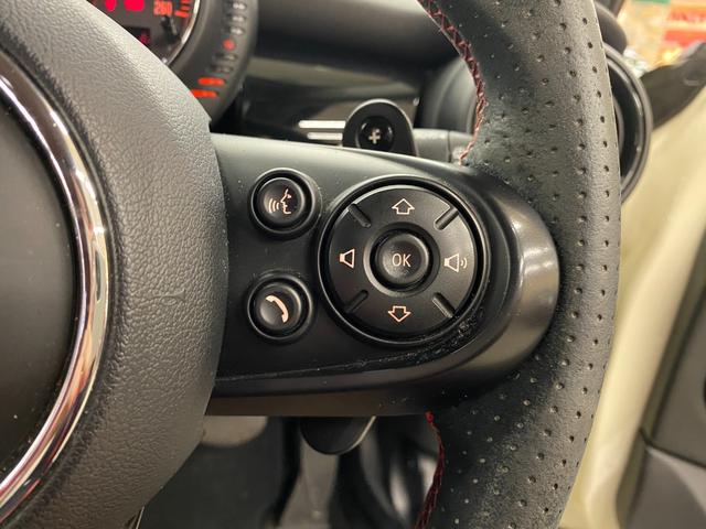 ＭＩＮＩ クーパーＳＤ　ハーマンカードンスピーカー／禁煙車／ナビ／フルセグＴＶ／バックカメラ／ＬＥＤヘッドライト／Ｂｌｕｅｔｏｏｔｈオーディオ／ハンズフリー通話／クリアランスソナー／クルーズコントロール／１年保証（18枚目）