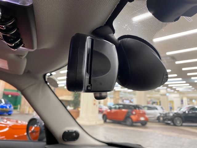 ＭＩＮＩ クーパーＳＤ　ハーマンカードンスピーカー／禁煙車／ナビ／フルセグＴＶ／バックカメラ／ＬＥＤヘッドライト／Ｂｌｕｅｔｏｏｔｈオーディオ／ハンズフリー通話／クリアランスソナー／クルーズコントロール／１年保証（34枚目）