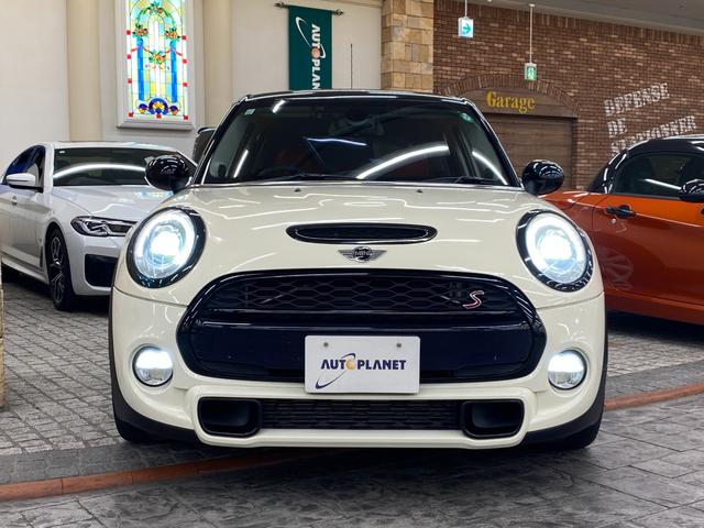 ＭＩＮＩ クーパーＳＤ　ハーマンカードンスピーカー／禁煙車／ナビ／フルセグＴＶ／バックカメラ／ＬＥＤヘッドライト／Ｂｌｕｅｔｏｏｔｈオーディオ／ハンズフリー通話／クリアランスソナー／クルーズコントロール／１年保証（51枚目）