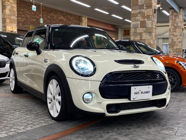 ＭＩＮＩ クーパーＳＤ　ハーマンカードンスピーカー／禁煙車／ナビ／フルセグＴＶ／バックカメラ／ＬＥＤヘッドライト／Ｂｌｕｅｔｏｏｔｈオーディオ／ハンズフリー通話／クリアランスソナー／クルーズコントロール／１年保証（52枚目）