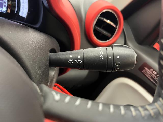 RENAULT TWINGO INTENS CANVAS TOP