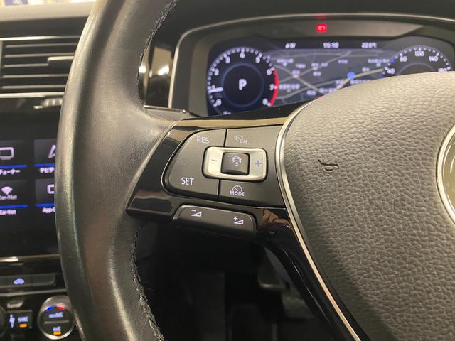 VOLKSWAGEN GOLF TSI HIGHLINE