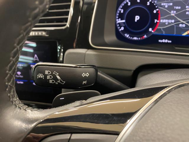 VOLKSWAGEN GOLF TSI HIGHLINE