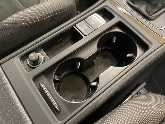 VOLKSWAGEN GOLF TSI HIGHLINE