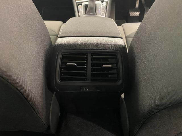 VOLKSWAGEN GOLF TSI HIGHLINE