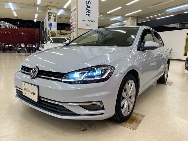 VOLKSWAGEN GOLF TSI HIGHLINE