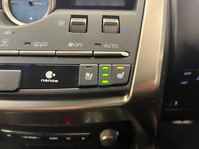 ＮＸ ＮＸ３００　Ｆスポーツ　革Ｓ／禁煙車／ＡＣＣ／衝突軽減Ｂ／ＨＤＤナビ／フルセグＴＶ／Ｂ＆３６０度カメラ／車線逸脱警告／シートＨ・Ｃ／Ｐシート／ＬＥＤヘッドライト／Ｐゲート／Ｂｌｕｅｔｏｏｔｈオーディオ／クリアランスソナー（44枚目）