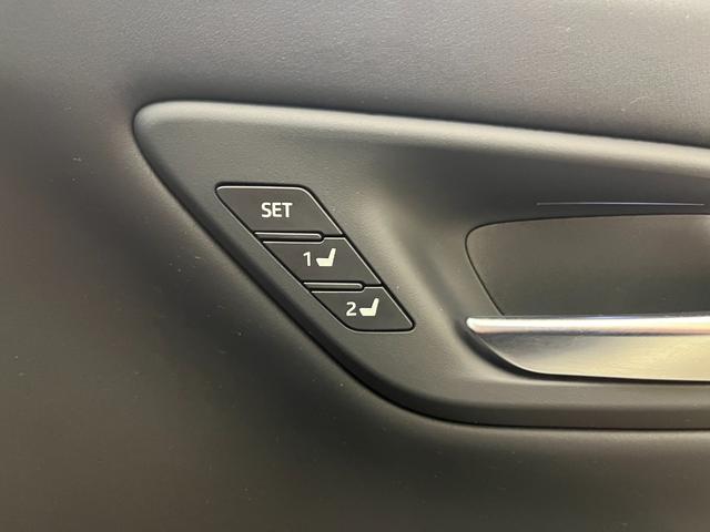 クラウンハイブリッド G 革S/禁煙車/ACC/衝突軽減B/HDDナビ/フルセグTV/B&360度カメラ/車線逸脱警告/シートH・C/Pシート/LEDヘッドライト/Bluetoothオーディオ/クリアランスソナー/1年保証(16枚目)