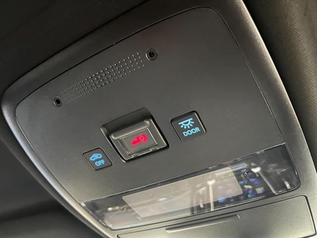 クラウンハイブリッド G 革S/禁煙車/ACC/衝突軽減B/HDDナビ/フルセグTV/B&360度カメラ/車線逸脱警告/シートH・C/Pシート/LEDヘッドライト/Bluetoothオーディオ/クリアランスソナー/1年保証(45枚目)