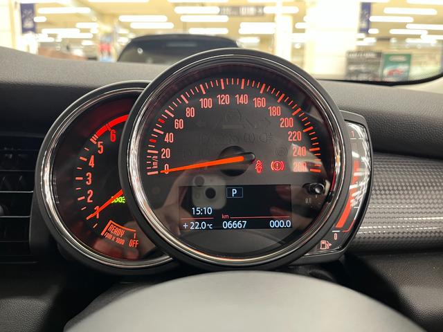 現在の走行距離は、６，７００ｋｍとなります。