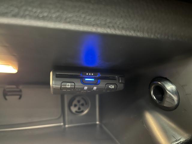 ＥＴＣが装備されているので、高速道路などの支払いが、とてもスムーズです。セットアップは、当店にお任せください。