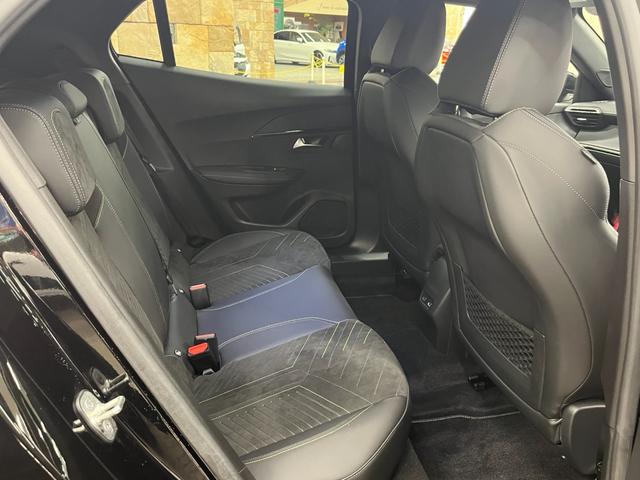 2008 GT ブルーHDi 禁煙車/衝突軽減ブレーキ/ACC/AppleCarplay/AndroidAuto/レーンアシスト/LEDヘッドライト/ハーフ革シート/パワーシート/シートヒーター/アクティブランバーサポート/アルミ(11枚目)