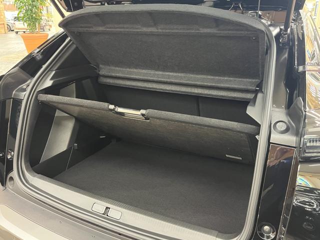 2008 GT ブルーHDi 禁煙車/衝突軽減ブレーキ/ACC/AppleCarplay/AndroidAuto/レーンアシスト/LEDヘッドライト/ハーフ革シート/パワーシート/シートヒーター/アクティブランバーサポート/アルミ(13枚目)