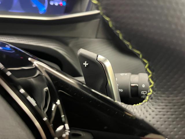 2008 GT ブルーHDi 禁煙車/衝突軽減ブレーキ/ACC/AppleCarplay/AndroidAuto/レーンアシスト/LEDヘッドライト/ハーフ革シート/パワーシート/シートヒーター/アクティブランバーサポート/アルミ(18枚目)