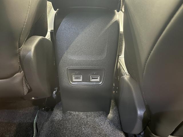 2008 GT ブルーHDi 禁煙車/衝突軽減ブレーキ/ACC/AppleCarplay/AndroidAuto/レーンアシスト/LEDヘッドライト/ハーフ革シート/パワーシート/シートヒーター/アクティブランバーサポート/アルミ(45枚目)