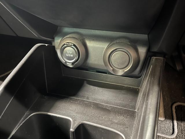 スイフト XG 禁煙車/ACC/衝突軽減ブレーキ/ナビ/フルセグTV/車線逸脱警告/シートヒーター/Bluetoothオーディオ/ハンズフリー通話/クリアランスソナー/トラクションコントロール/1年保証/(26枚目)