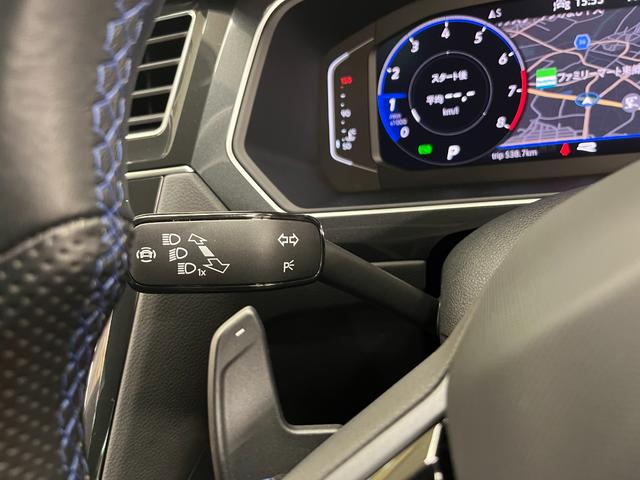 ティグアン R 革S/社外サスペンション/禁煙車/ACC/衝突軽減B/AppleCarplay/AndroidAuto/HDDナビ/フルセグTV/B&360度カメラ/シートH/Pシート/LEDヘッドライト/Pゲート(21枚目)