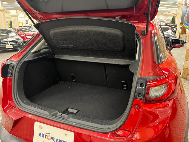 CX-3 XD ツーリング Lパッケージ 禁煙車/BOSEスピーカー/ACC/衝突軽減B/ハーフ革S/ナビ/フルセグTV/Bカメラ/車線逸脱警告/シートH/LEDヘッドライト/Bluetoothオーディオ/ヘッドアップディスプレイ/1年保証(13枚目)