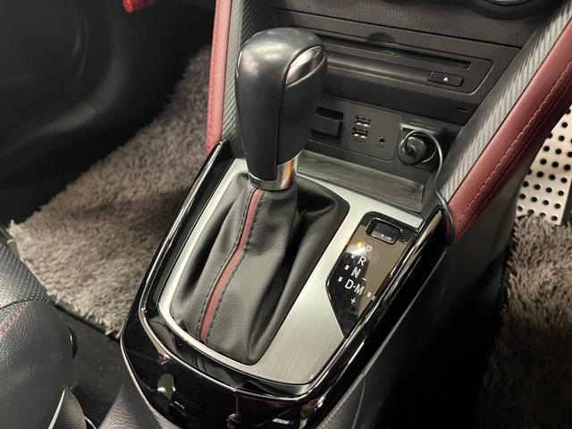 CX-3 XD ツーリング Lパッケージ 禁煙車/BOSEスピーカー/ACC/衝突軽減B/ハーフ革S/ナビ/フルセグTV/Bカメラ/車線逸脱警告/シートH/LEDヘッドライト/Bluetoothオーディオ/ヘッドアップディスプレイ/1年保証(23枚目)