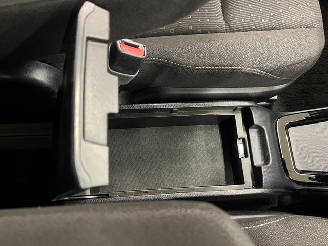 ノア ハイブリッドＧ　禁煙車／衝突軽減Ｂ／ナビ／フルセグＴＶ／Ｂカメラ／車線逸脱警告／シートＨ／ＬＥＤヘッドライト／後席モニター／両側電動スライドドア／Ｂｌｕｅｔｏｏｔｈ／クリアランスソナー／クルーズコントロール／１年保証（35枚目）