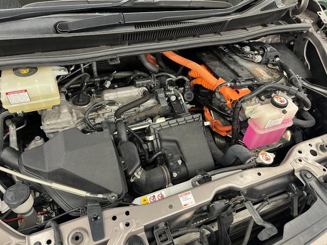 ノア ハイブリッドＧ　禁煙車／衝突軽減Ｂ／ナビ／フルセグＴＶ／Ｂカメラ／車線逸脱警告／シートＨ／ＬＥＤヘッドライト／後席モニター／両側電動スライドドア／Ｂｌｕｅｔｏｏｔｈ／クリアランスソナー／クルーズコントロール／１年保証（52枚目）