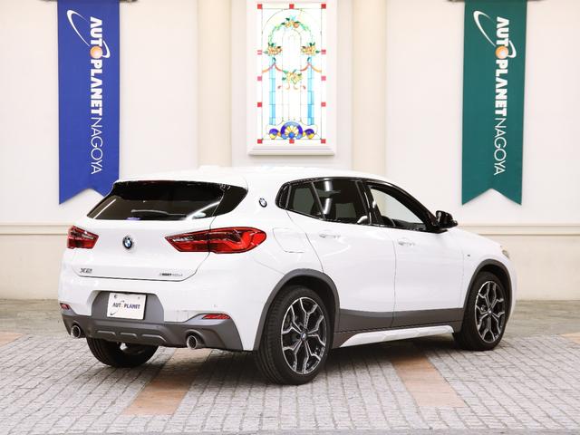 X2 xDrive 18d MスポーツX 禁煙車/ACC/衝突軽減B/ハーフ革S/HDDナビ/バックカメラ/車線逸脱警告/シートH/Pシート/LEDヘッドライト/Pゲート/Bluetoothオーディオ/クリアランスソナー/1年保証(10枚目)