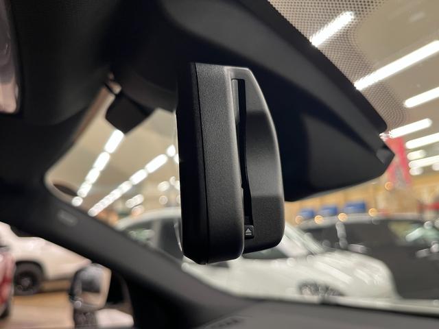 X2 xDrive 18d MスポーツX 禁煙車/ACC/衝突軽減B/ハーフ革S/HDDナビ/バックカメラ/車線逸脱警告/シートH/Pシート/LEDヘッドライト/Pゲート/Bluetoothオーディオ/クリアランスソナー/1年保証(37枚目)