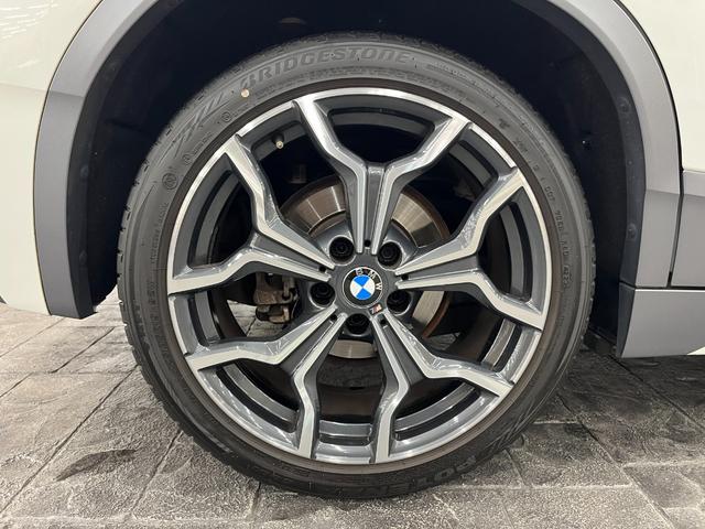 X2 xDrive 18d MスポーツX 禁煙車/ACC/衝突軽減B/ハーフ革S/HDDナビ/バックカメラ/車線逸脱警告/シートH/Pシート/LEDヘッドライト/Pゲート/Bluetoothオーディオ/クリアランスソナー/1年保証(47枚目)