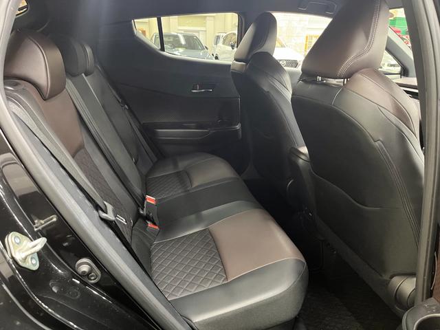 C-HR G 禁煙車/ACC/衝突軽減B/ハーフ革S/ナビ/フルセグTV/バックカメラ/車線逸脱警告/シートH/LEDヘッドライト/Bluetoothオーディオ/ハンズフリー通話/クリアランスソナー/1年保証(12枚目)