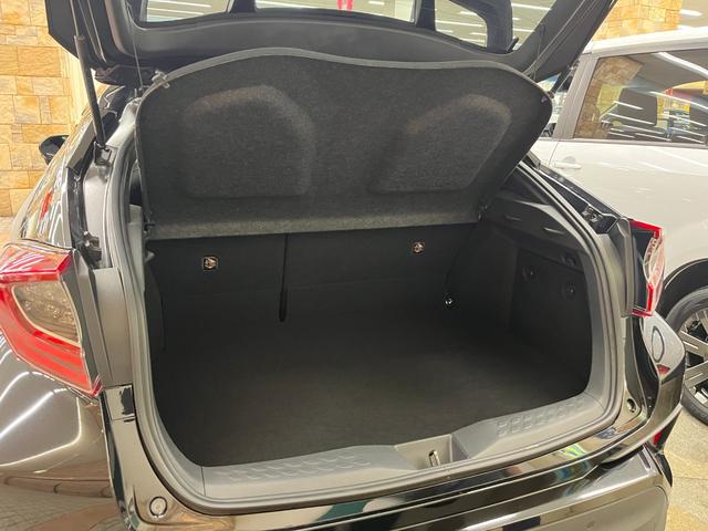 C-HR G 禁煙車/ACC/衝突軽減B/ハーフ革S/ナビ/フルセグTV/バックカメラ/車線逸脱警告/シートH/LEDヘッドライト/Bluetoothオーディオ/ハンズフリー通話/クリアランスソナー/1年保証(14枚目)