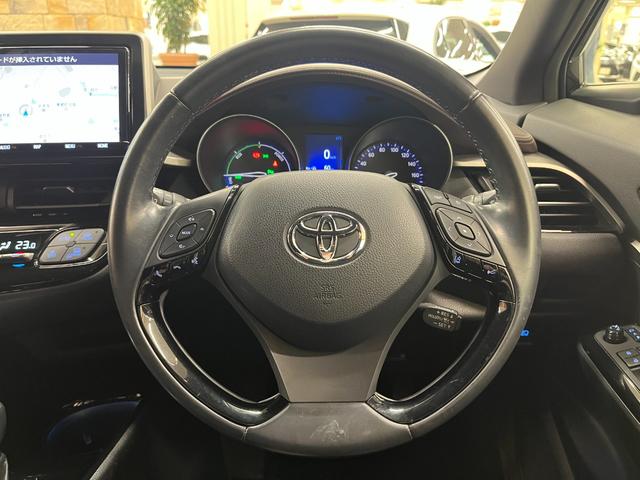 C-HR G 禁煙車/ACC/衝突軽減B/ハーフ革S/ナビ/フルセグTV/バックカメラ/車線逸脱警告/シートH/LEDヘッドライト/Bluetoothオーディオ/ハンズフリー通話/クリアランスソナー/1年保証(15枚目)