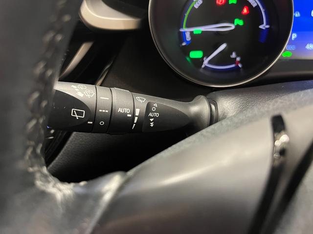 C-HR G 禁煙車/ACC/衝突軽減B/ハーフ革S/ナビ/フルセグTV/バックカメラ/車線逸脱警告/シートH/LEDヘッドライト/Bluetoothオーディオ/ハンズフリー通話/クリアランスソナー/1年保証(19枚目)