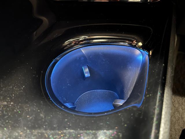 C-HR G 禁煙車/ACC/衝突軽減B/ハーフ革S/ナビ/フルセグTV/バックカメラ/車線逸脱警告/シートH/LEDヘッドライト/Bluetoothオーディオ/ハンズフリー通話/クリアランスソナー/1年保証(27枚目)