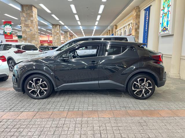 C-HR G 禁煙車/ACC/衝突軽減B/ハーフ革S/ナビ/フルセグTV/バックカメラ/車線逸脱警告/シートH/LEDヘッドライト/Bluetoothオーディオ/ハンズフリー通話/クリアランスソナー/1年保証(53枚目)