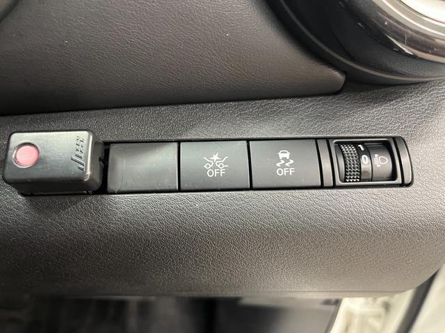 キックス Ｘ　禁煙車／ＡＣＣ／衝突軽減Ｂ／ハーフ革Ｓ／ナビ／フルセグＴＶ／Ｂ＆３６０度カメラ／ＬＥＤヘッドライト／Ｂｌｕｅｔｏｏｔｈオーディオ／クリアランスソナー／オートライト／ルーフレール／ドアバイザー／１年保証（25枚目）