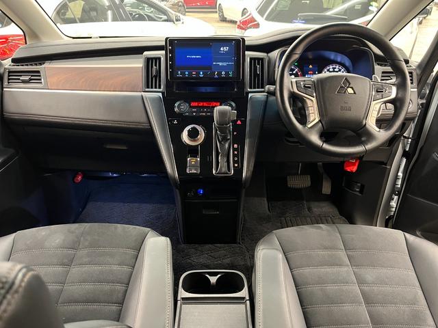 デリカD:5 ジャスパー 特別仕様車/禁煙車/ACC/衝突軽減B/AppleCarplay/Android/ハーフ革S/B&360度カメラ/車線逸脱警告/シートH/Pシート/LEDヘッドライト/Pゲート/両側電動スライドドア(9枚目)