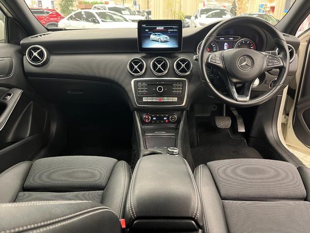 Ａクラス Ａ１８０　禁煙車／ＡＣＣ／衝突軽減Ｂ／Ｃａｒｐｌａｙ／Ａｎｄｒｏｉｄ／ハーフ革Ｓ／ナビ／フルセグＴＶ／Ｂカメラ／シートＨ／Ｐシート／ＬＥＤヘッドライト／Ｐゲート／Ｂｌｕｅｔｏｏｔｈ／クリアランスソナー／１年保証（9枚目）