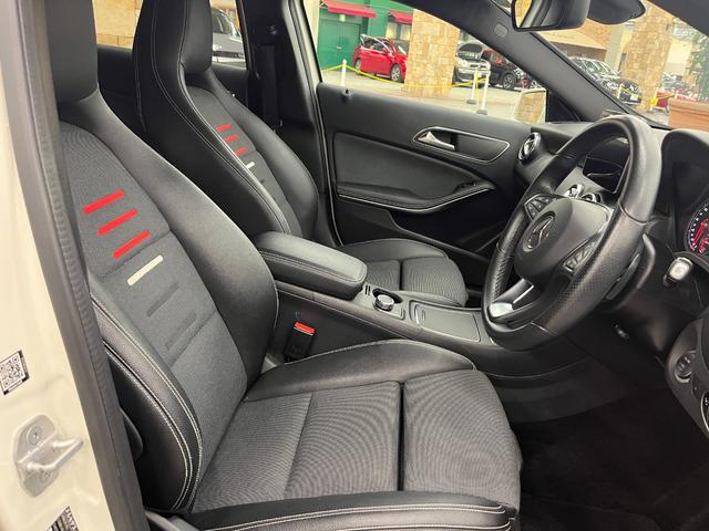 Ａクラス Ａ１８０　禁煙車／ＡＣＣ／衝突軽減Ｂ／Ｃａｒｐｌａｙ／Ａｎｄｒｏｉｄ／ハーフ革Ｓ／ナビ／フルセグＴＶ／Ｂカメラ／シートＨ／Ｐシート／ＬＥＤヘッドライト／Ｐゲート／Ｂｌｕｅｔｏｏｔｈ／クリアランスソナー／１年保証（11枚目）