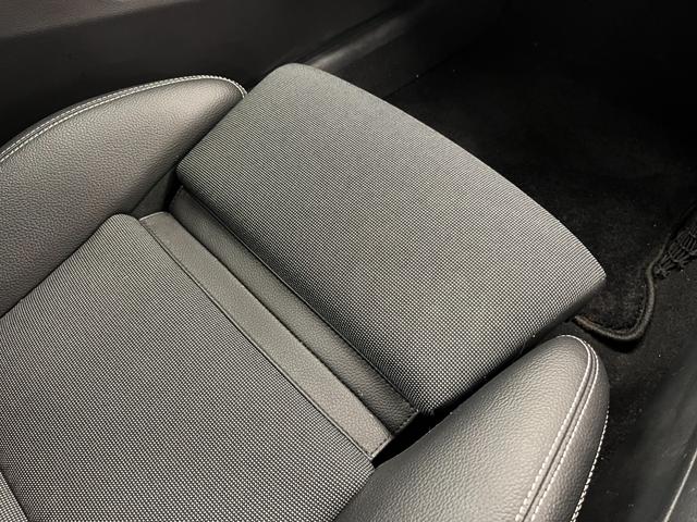 Ａクラス Ａ１８０　禁煙車／ＡＣＣ／衝突軽減Ｂ／Ｃａｒｐｌａｙ／Ａｎｄｒｏｉｄ／ハーフ革Ｓ／ナビ／フルセグＴＶ／Ｂカメラ／シートＨ／Ｐシート／ＬＥＤヘッドライト／Ｐゲート／Ｂｌｕｅｔｏｏｔｈ／クリアランスソナー／１年保証（13枚目）