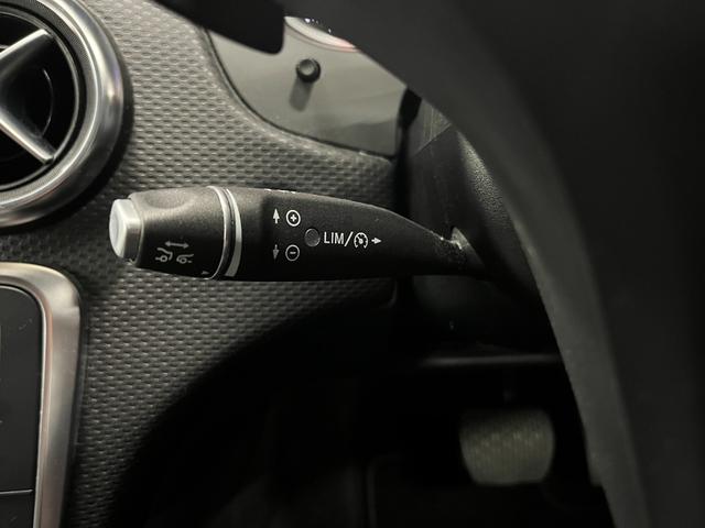 Ａクラス Ａ１８０　禁煙車／ＡＣＣ／衝突軽減Ｂ／Ｃａｒｐｌａｙ／Ａｎｄｒｏｉｄ／ハーフ革Ｓ／ナビ／フルセグＴＶ／Ｂカメラ／シートＨ／Ｐシート／ＬＥＤヘッドライト／Ｐゲート／Ｂｌｕｅｔｏｏｔｈ／クリアランスソナー／１年保証（24枚目）