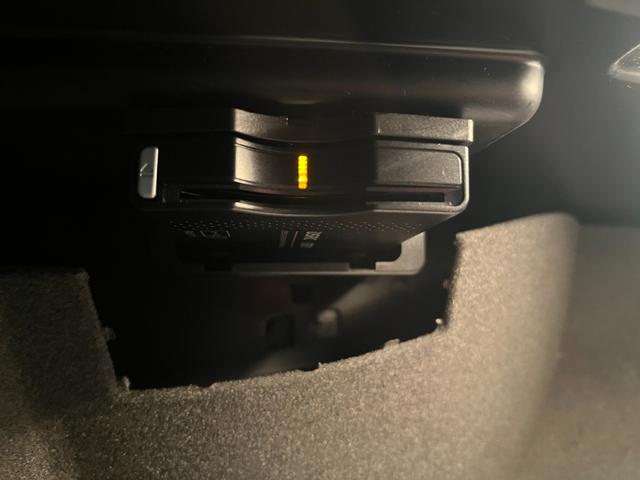 Ａクラス Ａ１８０　禁煙車／ＡＣＣ／衝突軽減Ｂ／Ｃａｒｐｌａｙ／Ａｎｄｒｏｉｄ／ハーフ革Ｓ／ナビ／フルセグＴＶ／Ｂカメラ／シートＨ／Ｐシート／ＬＥＤヘッドライト／Ｐゲート／Ｂｌｕｅｔｏｏｔｈ／クリアランスソナー／１年保証（40枚目）