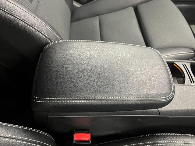 Ａクラス Ａ１８０　禁煙車／ＡＣＣ／衝突軽減Ｂ／Ｃａｒｐｌａｙ／Ａｎｄｒｏｉｄ／ハーフ革Ｓ／ナビ／フルセグＴＶ／Ｂカメラ／シートＨ／Ｐシート／ＬＥＤヘッドライト／Ｐゲート／Ｂｌｕｅｔｏｏｔｈ／クリアランスソナー／１年保証（44枚目）