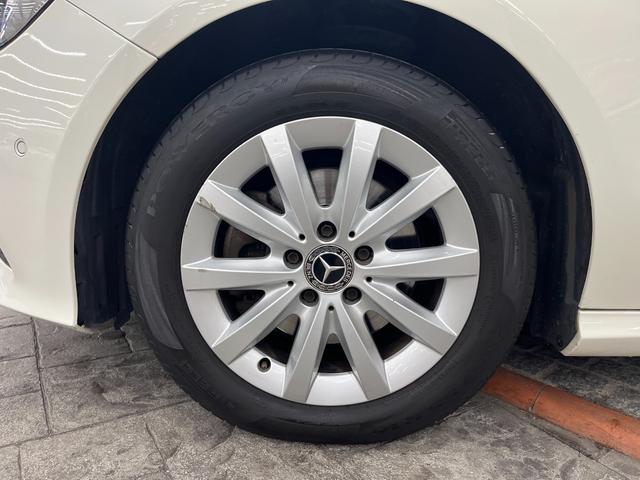 Ａクラス Ａ１８０　禁煙車／ＡＣＣ／衝突軽減Ｂ／Ｃａｒｐｌａｙ／Ａｎｄｒｏｉｄ／ハーフ革Ｓ／ナビ／フルセグＴＶ／Ｂカメラ／シートＨ／Ｐシート／ＬＥＤヘッドライト／Ｐゲート／Ｂｌｕｅｔｏｏｔｈ／クリアランスソナー／１年保証（51枚目）