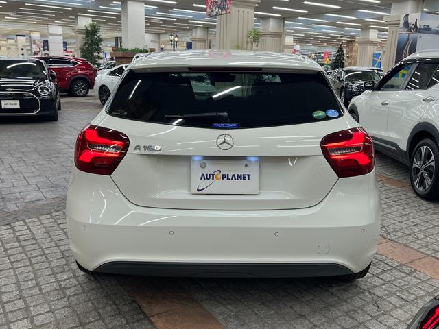 Ａクラス Ａ１８０　禁煙車／ＡＣＣ／衝突軽減Ｂ／Ｃａｒｐｌａｙ／Ａｎｄｒｏｉｄ／ハーフ革Ｓ／ナビ／フルセグＴＶ／Ｂカメラ／シートＨ／Ｐシート／ＬＥＤヘッドライト／Ｐゲート／Ｂｌｕｅｔｏｏｔｈ／クリアランスソナー／１年保証（63枚目）